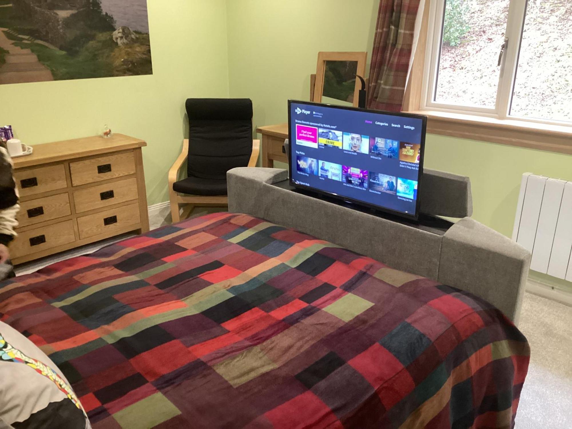Taigh Sealladh Feidh B&B Fort Augustus Esterno foto
