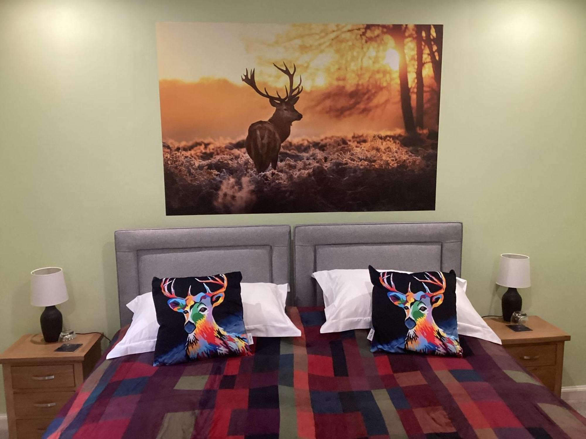 Taigh Sealladh Feidh B&B Fort Augustus Esterno foto